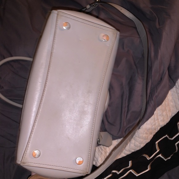 Michael kors purse - Picture 4 of 6